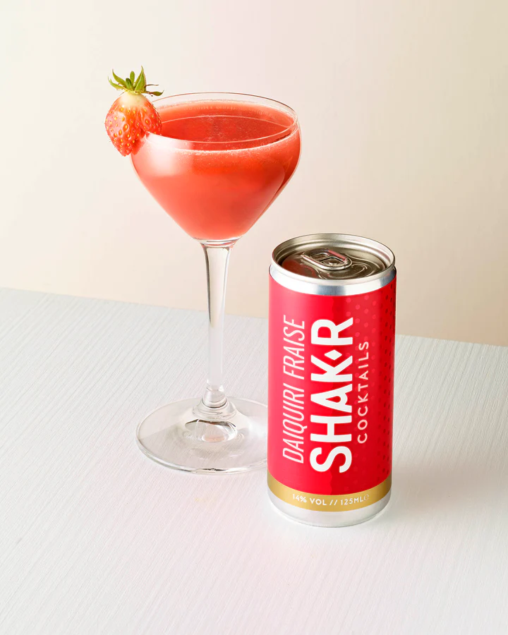 SHAK-R Strawberry Daiquiri_serv